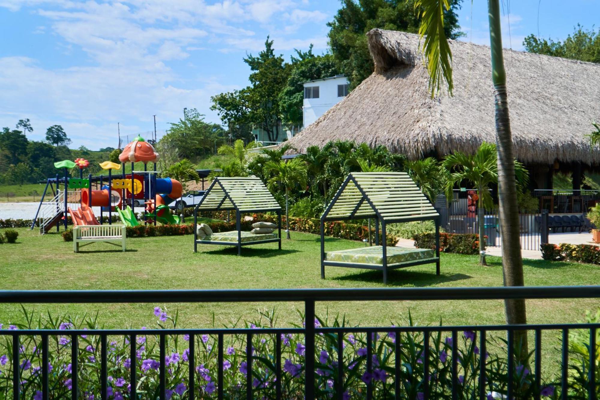Hotel Arboreo Doradal ภายนอก รูปภาพ
